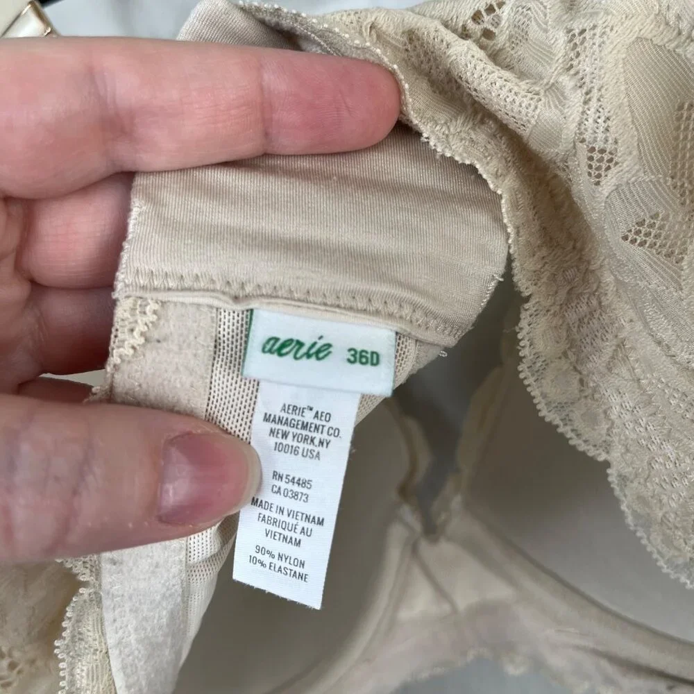 Aerie Cream Lace Plunge Push Up Bra Size 36D